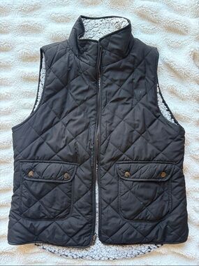 Francesca's Collections Black Quilted Sherpa-Lined Vest